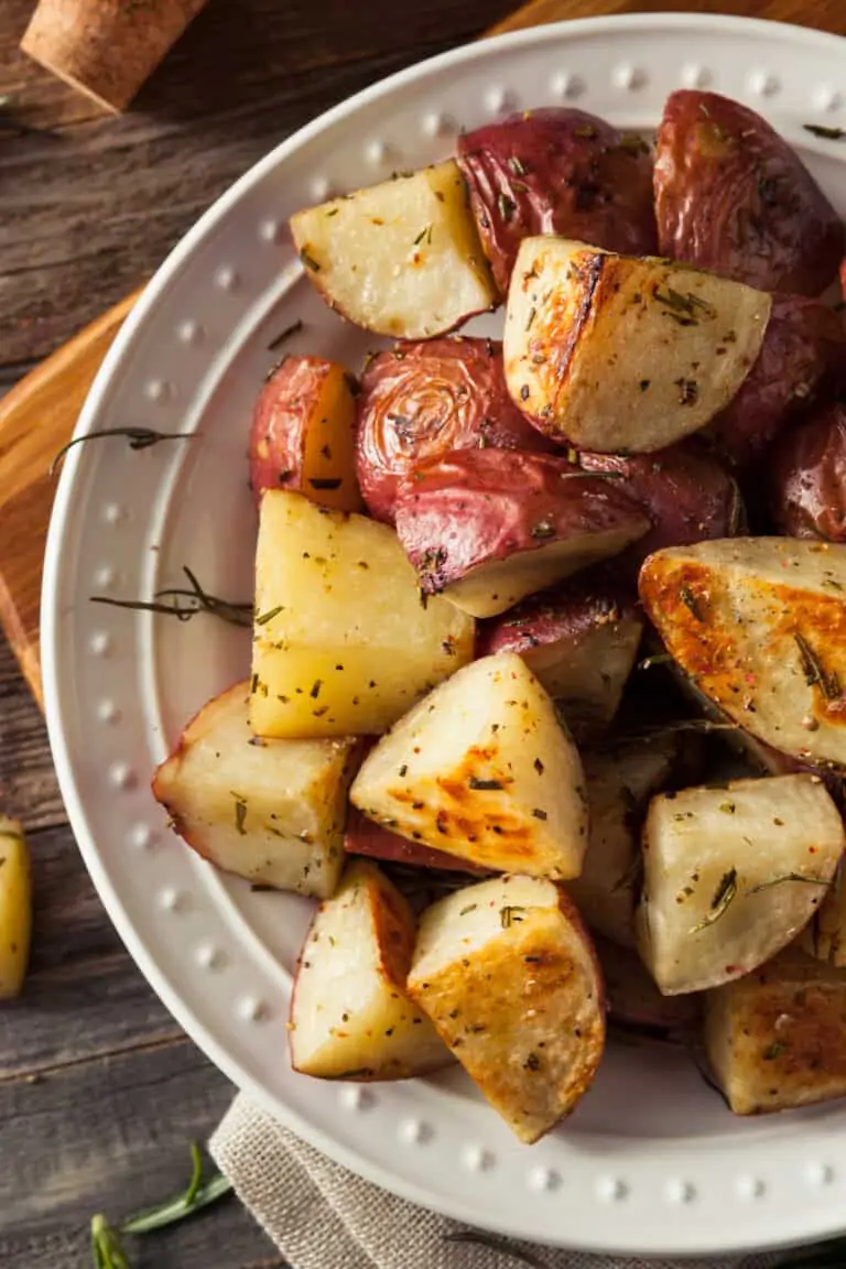 Roasted Red Potatoes with Garlic and Rosemary